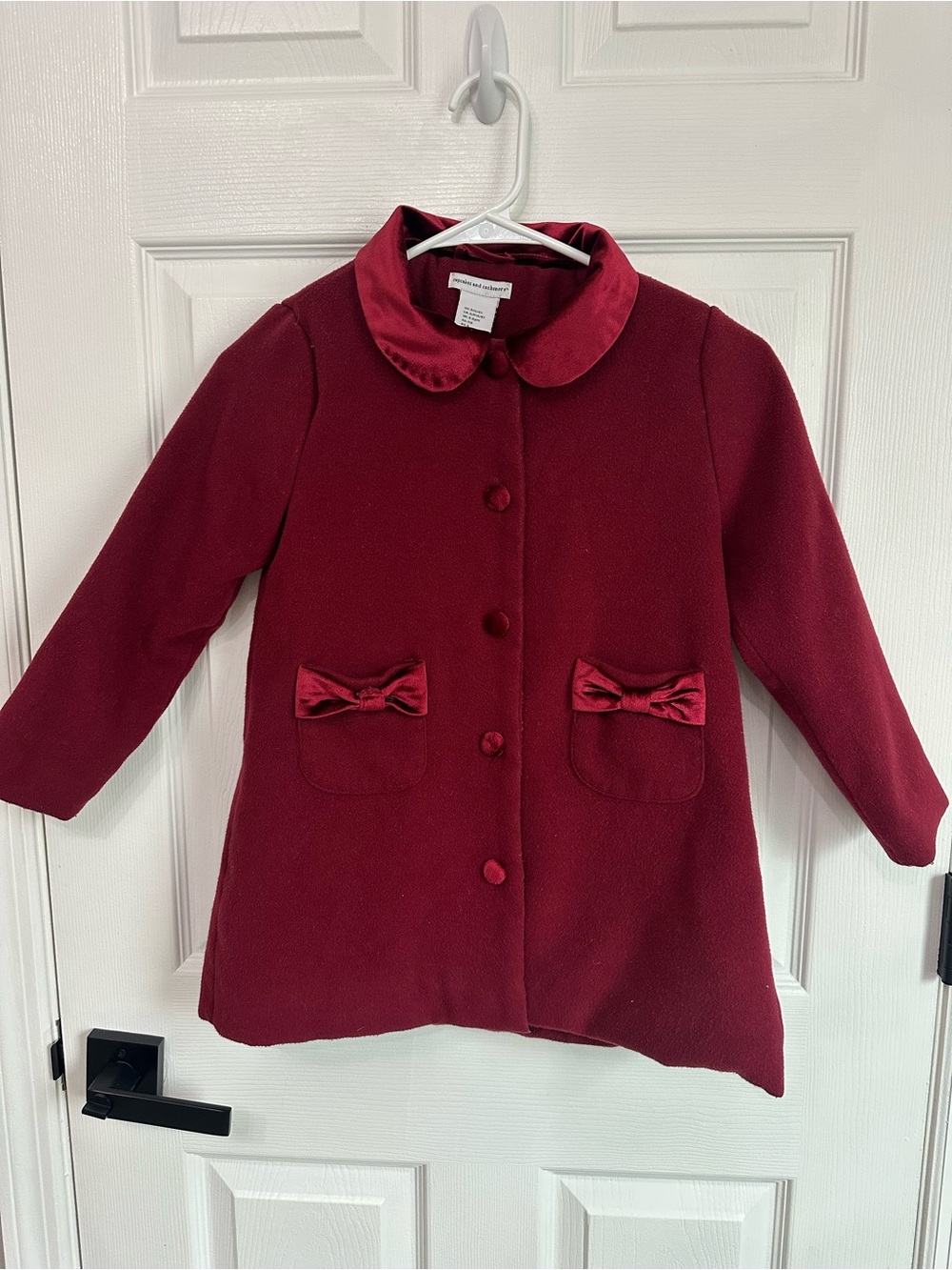 Vintage red Kids  holiday jacket by Cupcakes and Cashmere Size 5/6 Satin Collar